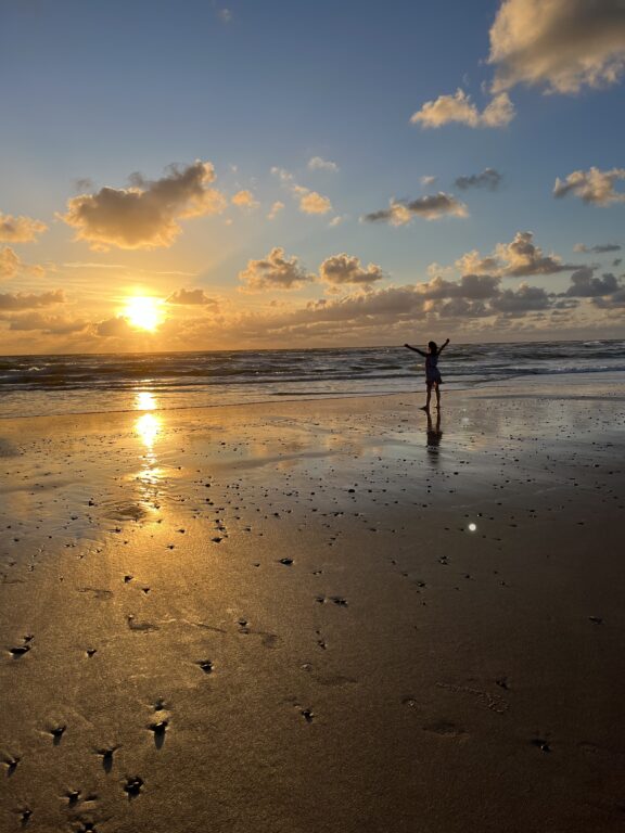 Strand im Sonnenuntergang